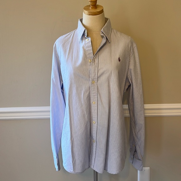 Ralph Lauren Tops - Ralph Lauren slim fit button down shirt